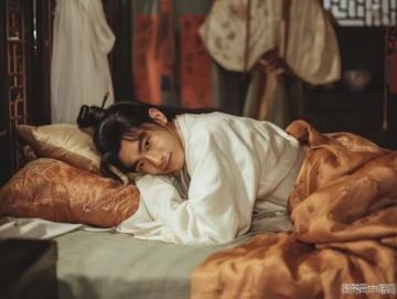 子午流注与生命节律中医视角下的熬夜养生之道
