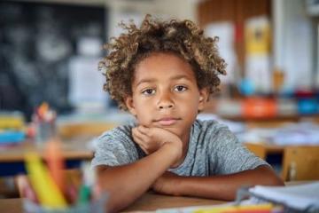 小学生心理问题频发，家长们该如何正确引导？