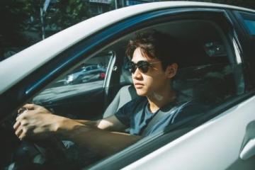 如何在车上不晕车?——不吃药,掌握这些小技巧!