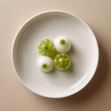 西芹拌核桃仁：清新爽口的养生轻食佳品