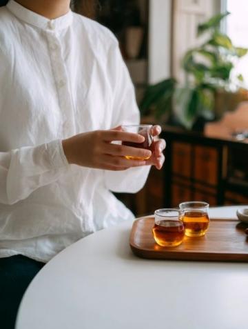 夏季养生误区:破解姜枣茶的热议困惑