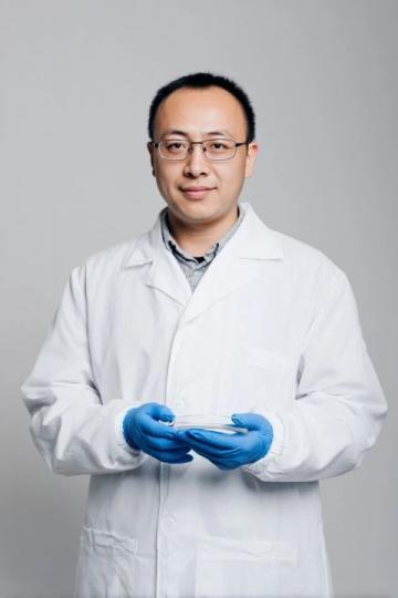 大家好，我是广东省中医院肿瘤科杨小兵，从事中医临床工作已经近20年了