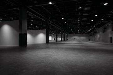 真正的健康是一个多维度的概念,涵盖了身体健康、心理健康、社会适应和道德健康等多