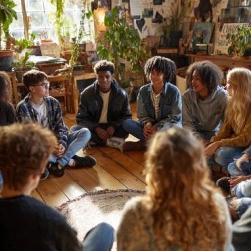 在当今的教育环境中,学生的心理健康问题逐渐成为社会关注的焦点