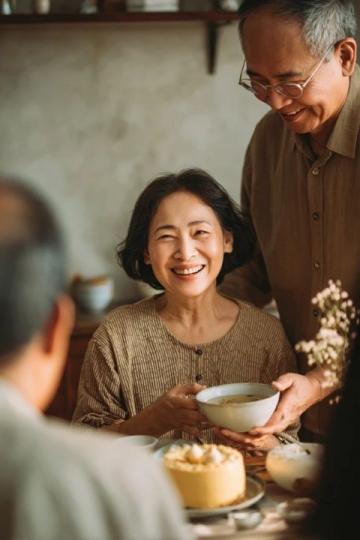 老年人健康养生粥推荐夏季(夏季八味养生粥 健康养生)