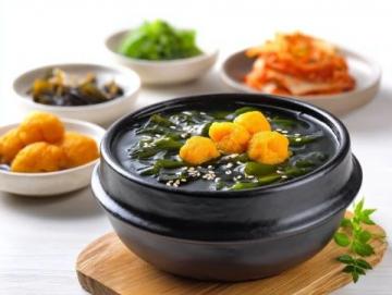 十大广式养生汤谱：中老年人健康首选食谱