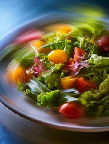 养生轻食午餐：清爽沙拉享健康