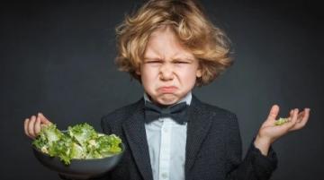 如何科学控制孩子饮食量,让孩子吃得更健康合理?