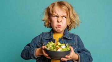如何科学控制孩子饮食量,让孩子吃得更健康合理?