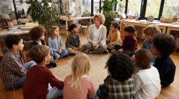 如何保障小学生心理健康:重要性及应对策略分析