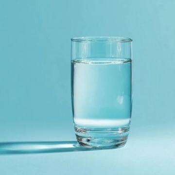 一杯水、一滴希望:了解日常饮水对身体健康的影响