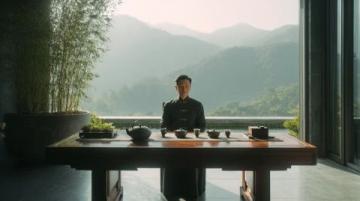 中翳坚持喝了28天黄芪水,体内毒素清除