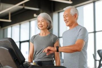 童年强身、少年锻骨、壮年健体、老年防病