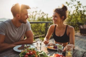 现代人养生指南:均衡饮食、适量运动与心理调适的全方位解析