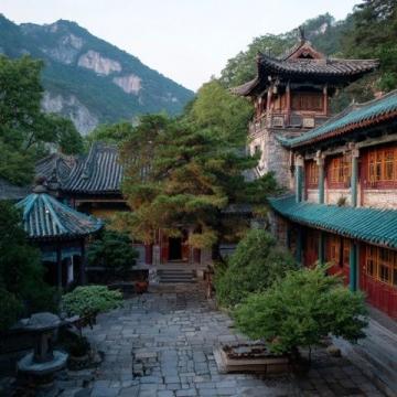 百果园“教育消费者”引争议,加盟商吐露心声:利润微薄、压榨严重
