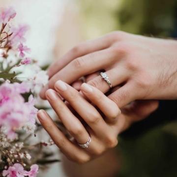 当代年轻人为何不愿结婚？